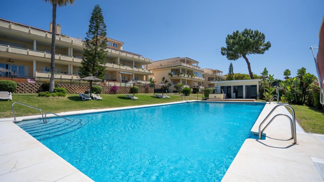 Ferienwohnung Seaview And Big Terrace Cabopino Marbella Exterior foto